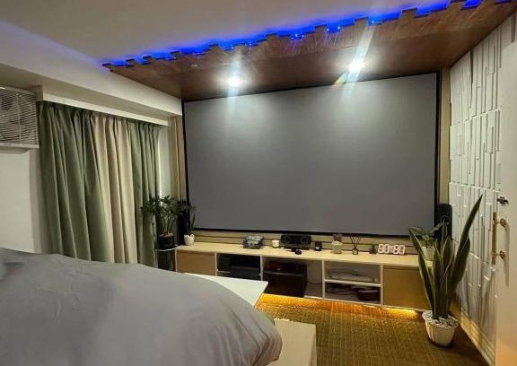 Tondo Apartamento | Aesthetic Condo Unit with Cinema Home Theater Japan Technology