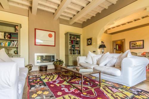 Massa Castello Casa | Affascinante e rilassante appartamento con piscina