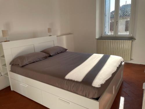 Lucca Casa | Affittacamere Clara
