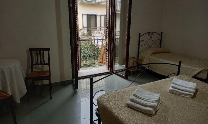 Aliano Casa | Affittacamere La contadina Sisina