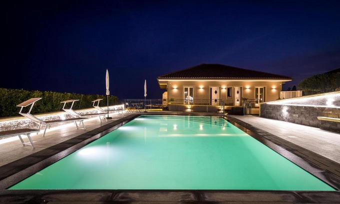 Aci Castello Casa | Affittacamere villa Antonio
