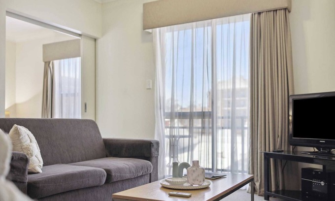 Northbridge Apartamento | Spacious Apt in Northbridge with Pool