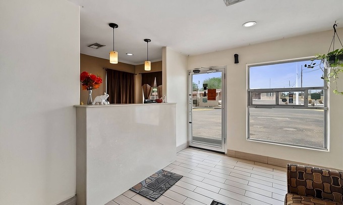 Beeville Casa | Affordable Getaway! 3 Sleek Units, Pet-Friendly, Free Parking Onsite