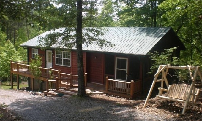 Blue Ridge Cabina | $ 85 por noche o $ 495 por semana-- Asequible de la montaña privada asequible - Wi Fi