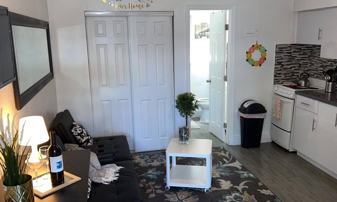 Parkside Apartamento | Affordable Studio Fully Equipped-M