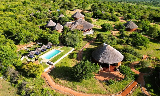 Loliondo Cabina | Africa Safari Maasai Boma