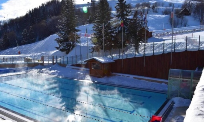 Villarembert Apartamento | Afternoon swimming or snowshoeing and evening raclette in an idyllic setting!