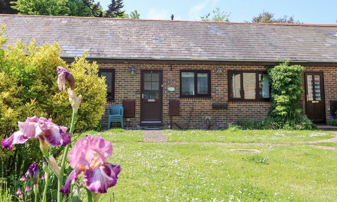Freshwater Cabaña | Afton Dairy Cottage