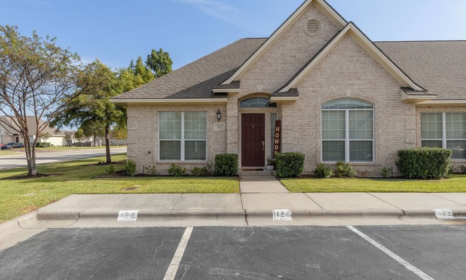 Wellborn Condominio | Aggieland Condo -- 3.5 miles from Kyle Field