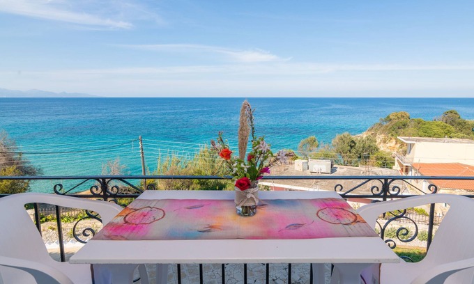 Alikanas Apartamento | Agnadi Sea View Apartments