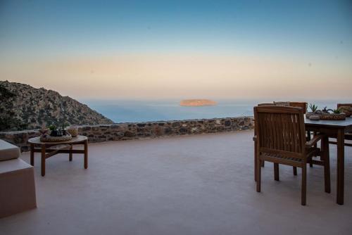 Nisyros Apartamento | Agnanti Mountain & Sea Hideaway