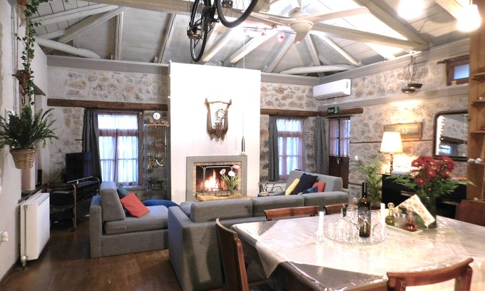 Lilaia Casa | Agoriani Art Suite - 4 seasons' natural living