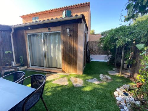 Gassin Apartamento | Agréable studio proche StTropez Piscine et Tennis