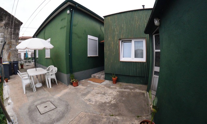 Maia Casa | Agra Pet House II