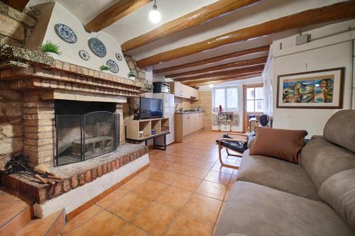 Vilaverd Apartamento | agradable casa rural con chimenea y aire acondicionado