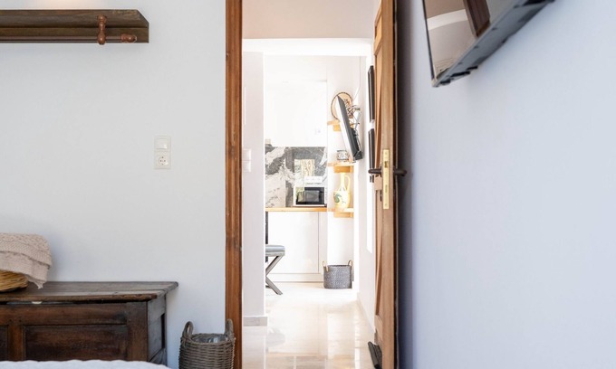 Limni Vouliagmenis Casa | Agrambeli Apartment 5/7 at Heraion Lagoon