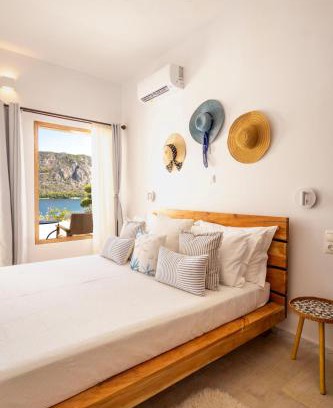 Limni Vouliagmenis Apartamento | Agrambeli Apartments at Heraion Lagoon -By Bellavista Greece-