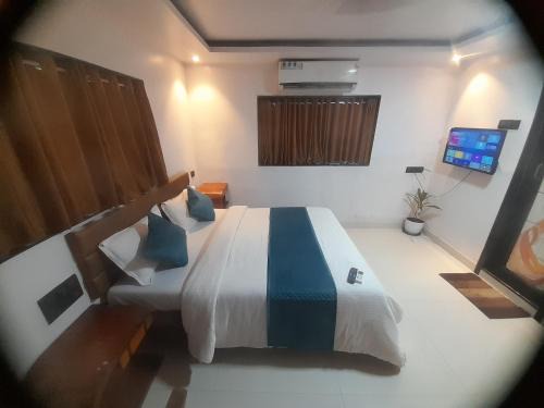 Chembur East Casa | Agrawal Bhavan Home Stay only for Indians
