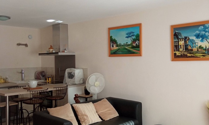 Roaix Casa | Agreable Maison DE Village Tout Confort