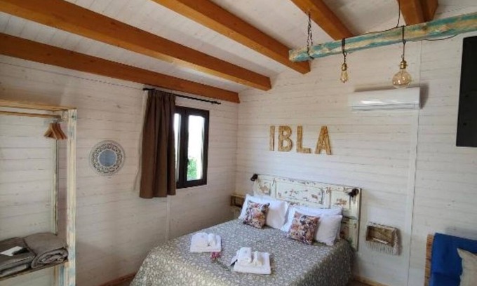 Noto Cama Y Desayuno | AgriBaroque: Suite with Private Pool