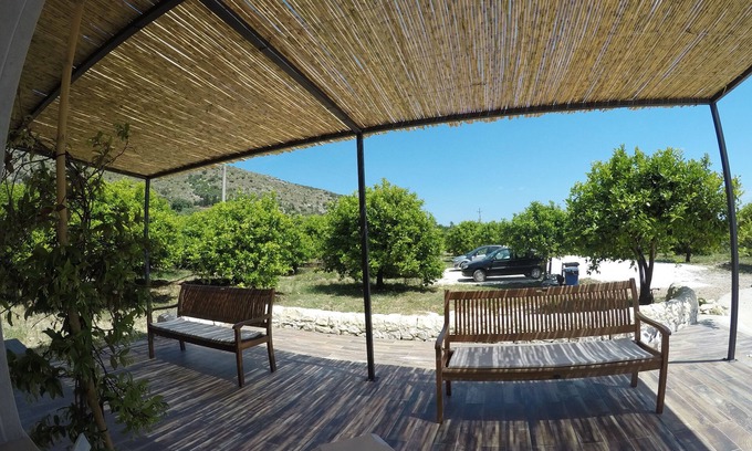 Avola Casa | Agriturismo alle Riserve Cavagrande