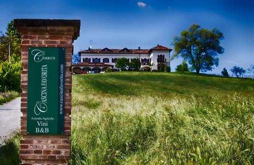 Castelletto Merli Casa | Agriturismo Cascina Favorita