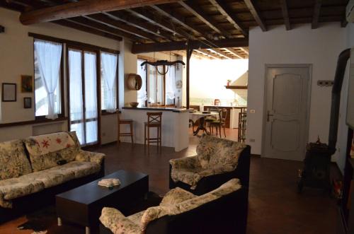 Mantua Casa | Agriturismo Cipolli e Podò Corte Carlini