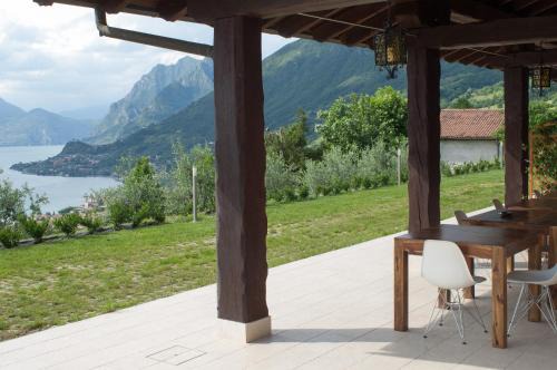 Sale Marasino Casa | Agriturismo Da Gesi