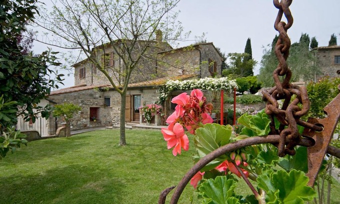 Volterra Apartamento | Agriturismo Fontesettimena APPARTAMENTO RONDINE- APPARTAMENTO CAPRIOLO