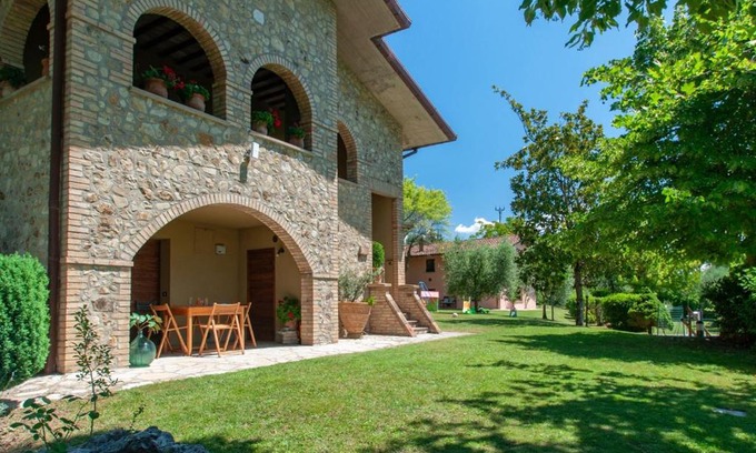 Montelovesco Casa | Agriturismo Il Poggio, Casa Pietra