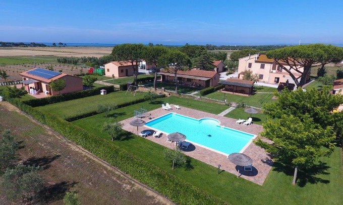 Piombino Casa | Agriturismo Isolotto