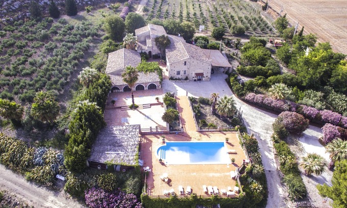 Campobello di Licata Casa | Agriturismo Baglio Làuria