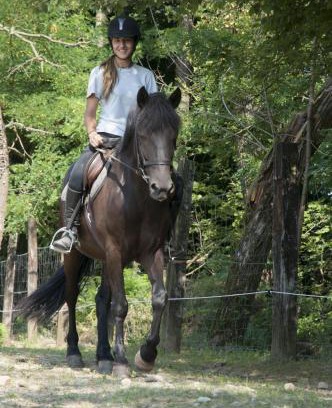 Senna Comasco Casa | Agriturismo Jesson Rosamund