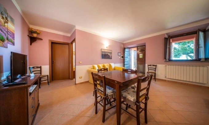Bolsena Otro | Agriturismo L'Elce: Apartment with Terrace