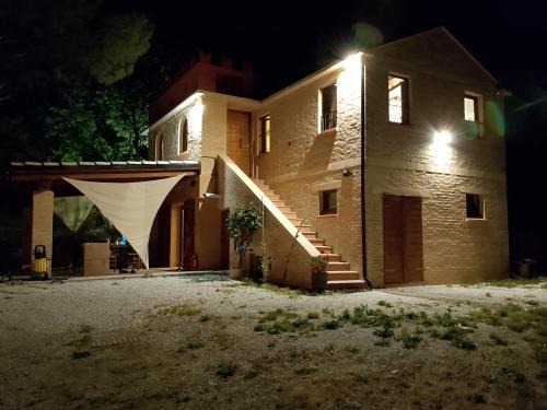 Cossignano Casa | Agriturismo la casa degli amici