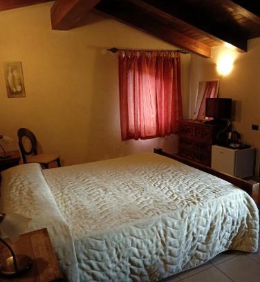 Gerace Casa | Agriturismo La Valle Incantata Gerace -