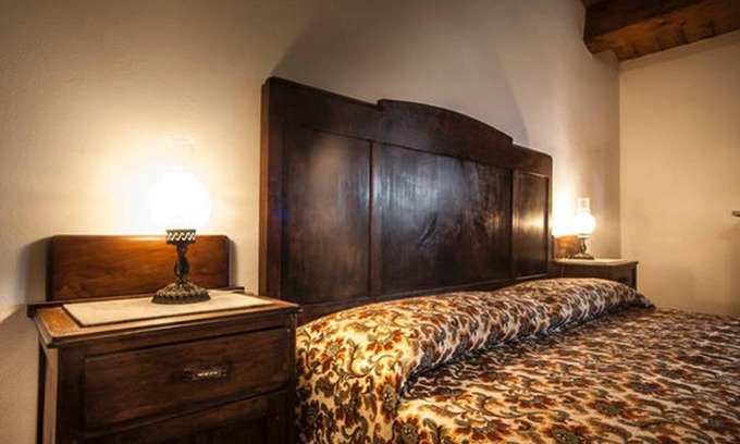 Santa Sofia dʼEpiro Casa | Agriturismo Miracco Atanasio Franco "Il Maniero"