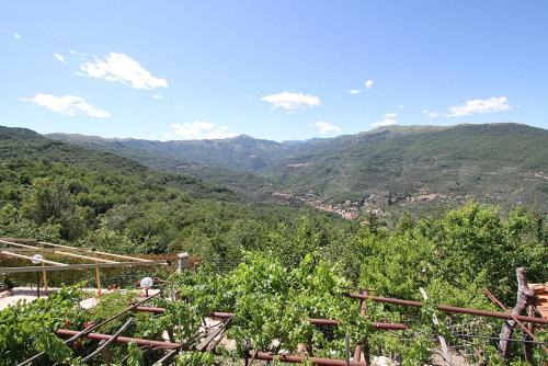 Lucinasco Casa | Agriturismo Nonni Devia