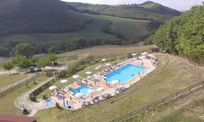 Urbania Casa | Agriturismo Orsaiola