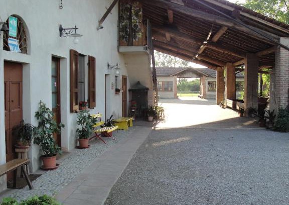 Castelleone Casa | Agriturismo Santa Maria Bressanoro