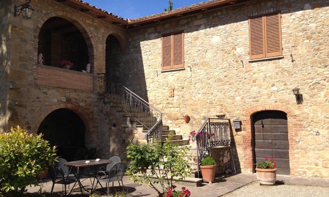 Gallina Casa | Agriturismo Torrevecchia