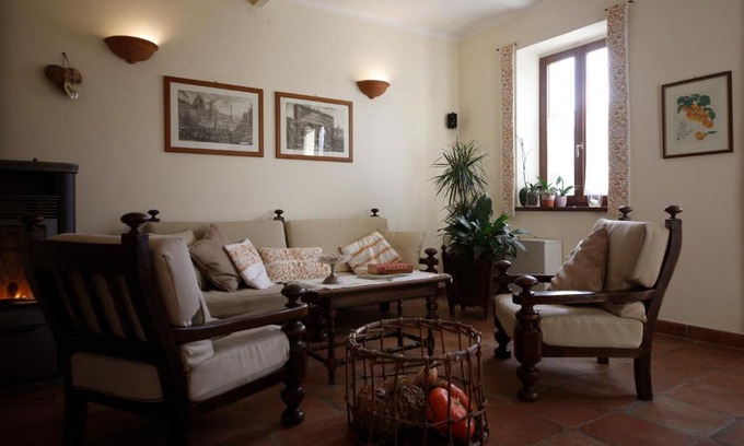 Urbania Casa | Agriturismo Valpietro