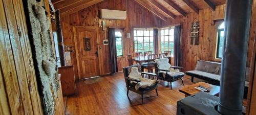 Castro Casa | Agroturismo los Colihues