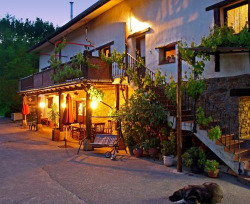 Deba Casa | Agroturismo Sidreria Txindurri Iturri