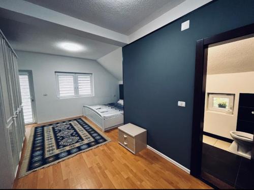 Lipova Casa | AgroVila ABEL