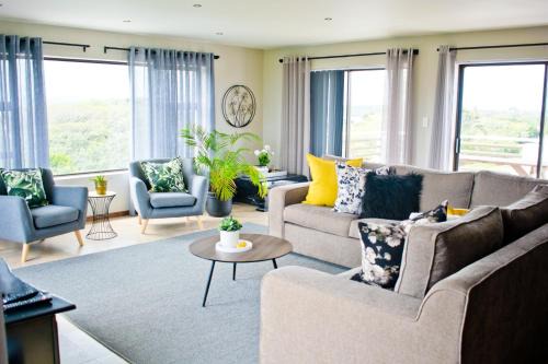 Aston Bay Casa | Aguia-Vista Paradise Bliss, 3BR, Pool, Beach Walk