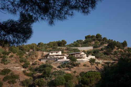 Palizzi Casa | Agunì Agriturismo e Locanda