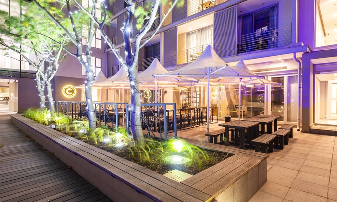 Victoria and Alfred Waterfront Hotel | aha Harbour Bridge Hotel & Suites