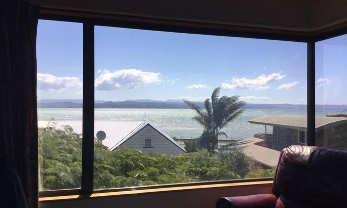 Bluff Hill Casa | Ahuriri, Seaside in the City (+ wi-fi gratis, estacionamiento seguro)