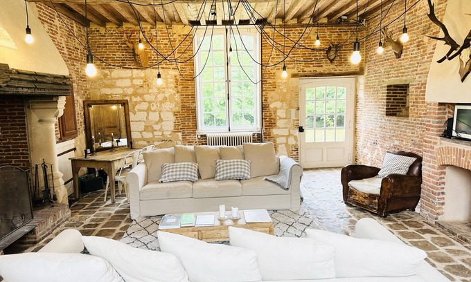 Angerville-la-Martel Otro | Aile Ouest du Chateau- Proche mer Petites Dalles/Fécamp